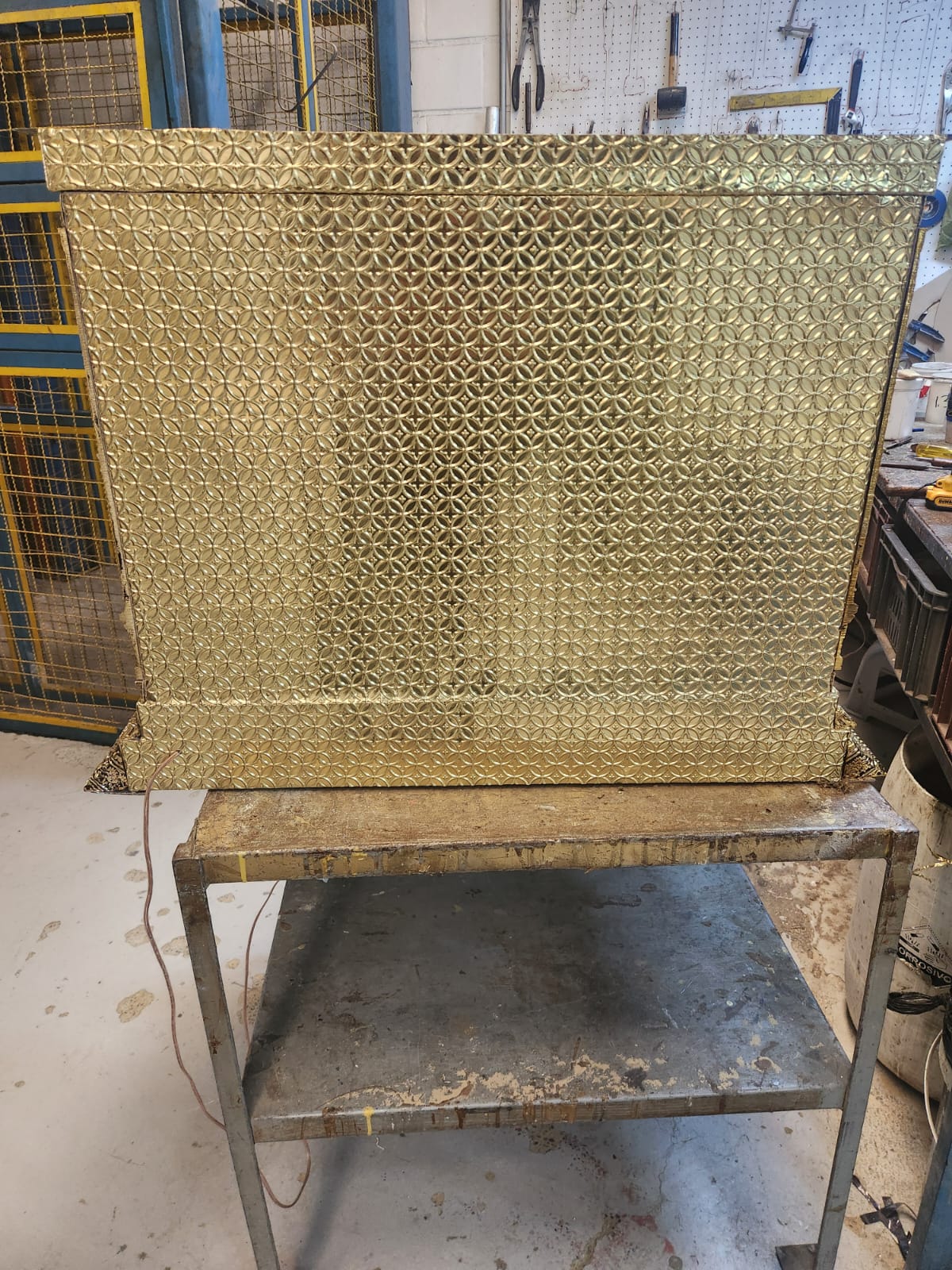 Tabernacle — gold back panel